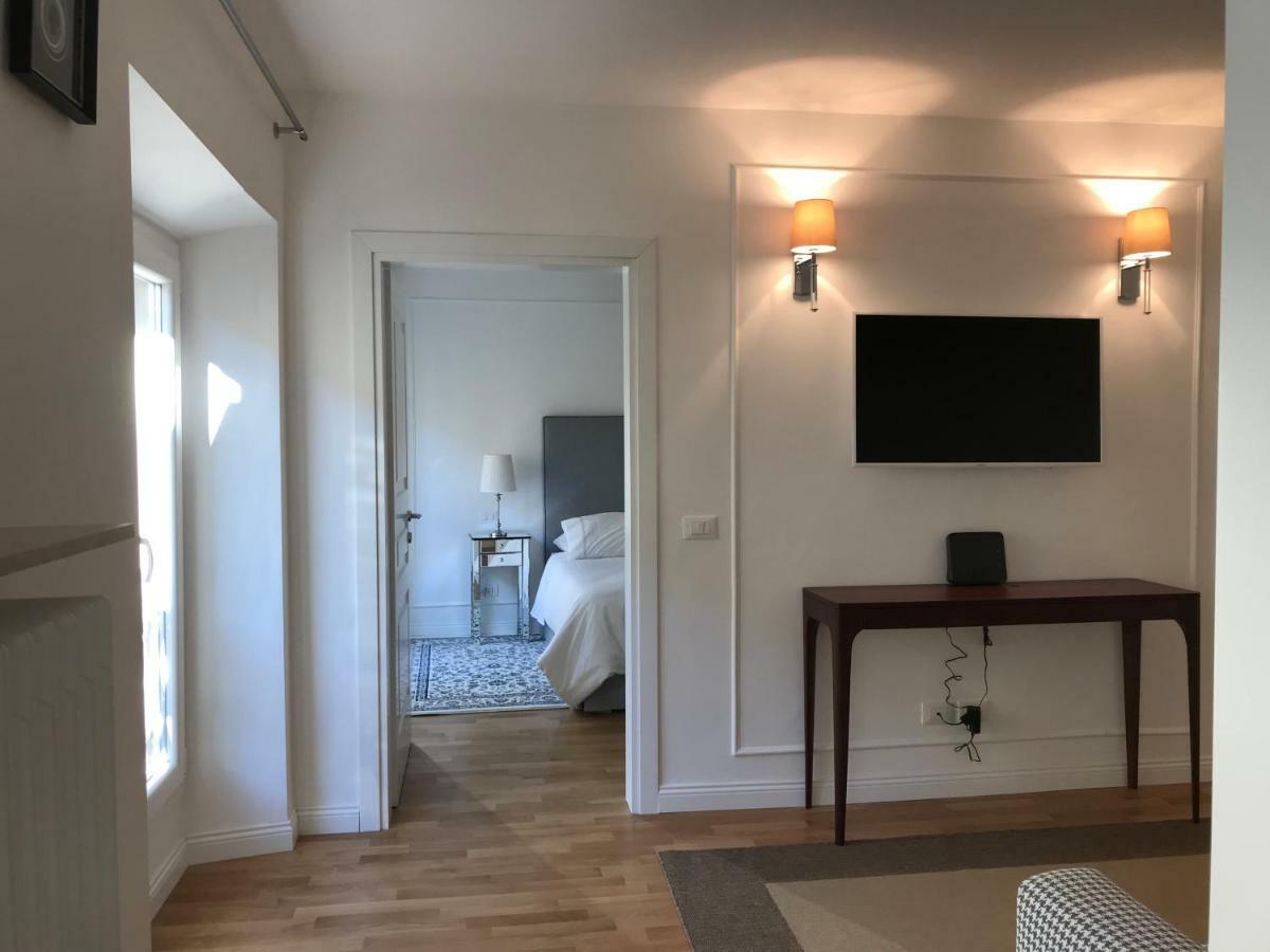 The Golden Tree Apartment Florence Exterior photo