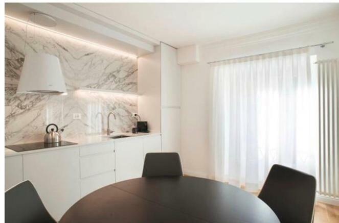 The Golden Tree Apartment Florence Exterior photo